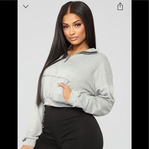 Currently Chilln' Sweater 🤍